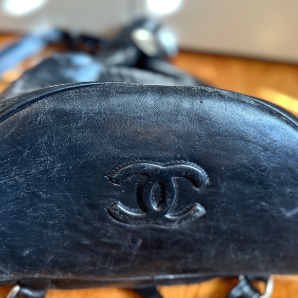 Chanel Vintage Lambskin Leather Bucket Backpack - Picture 9 of 10
